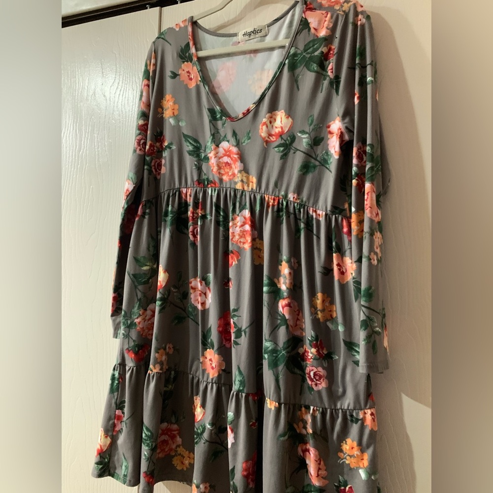 LuLaRoe Gray Floral Long Sleeve Dress